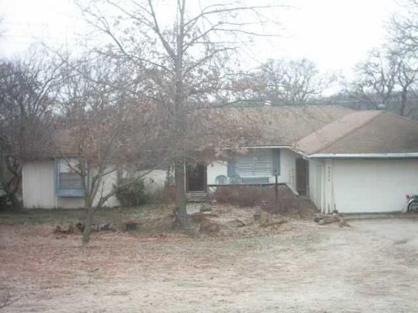 5425 W Lakeview Drive, Harrah, OK 73045