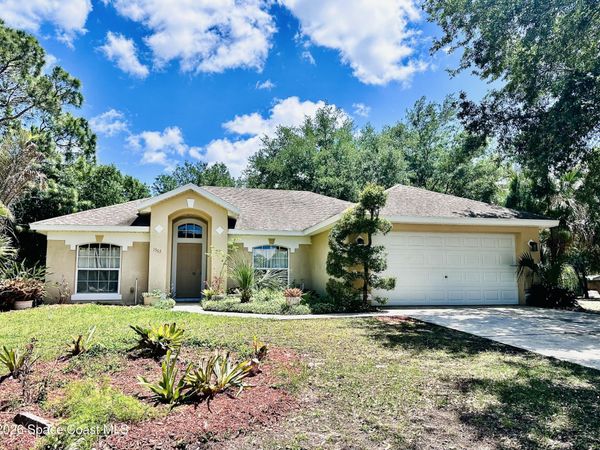 1563 Hamilton Avenue SW , Palm Bay, FL 32908