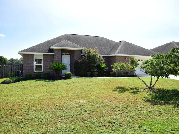 2264 Lewis Street, Crestview, FL 32536
