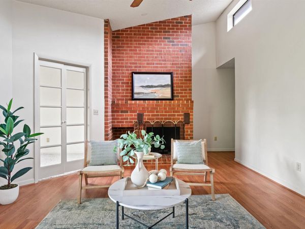 101 TURTLE CREEK RD, Unit 10, Charlottesville, VA 22901