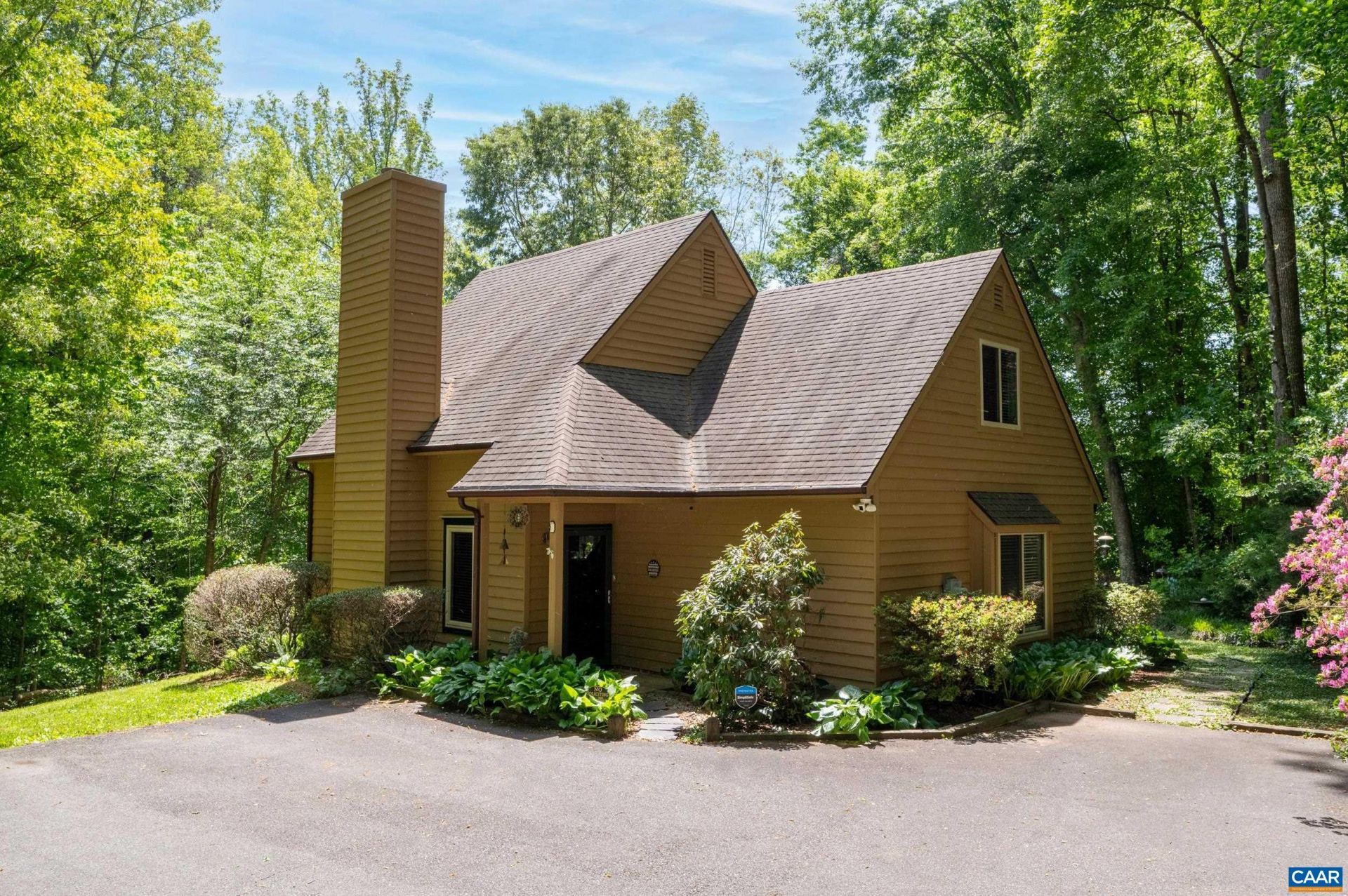 352 Daniels Rd, Barboursville, VA 22923 Main Photo