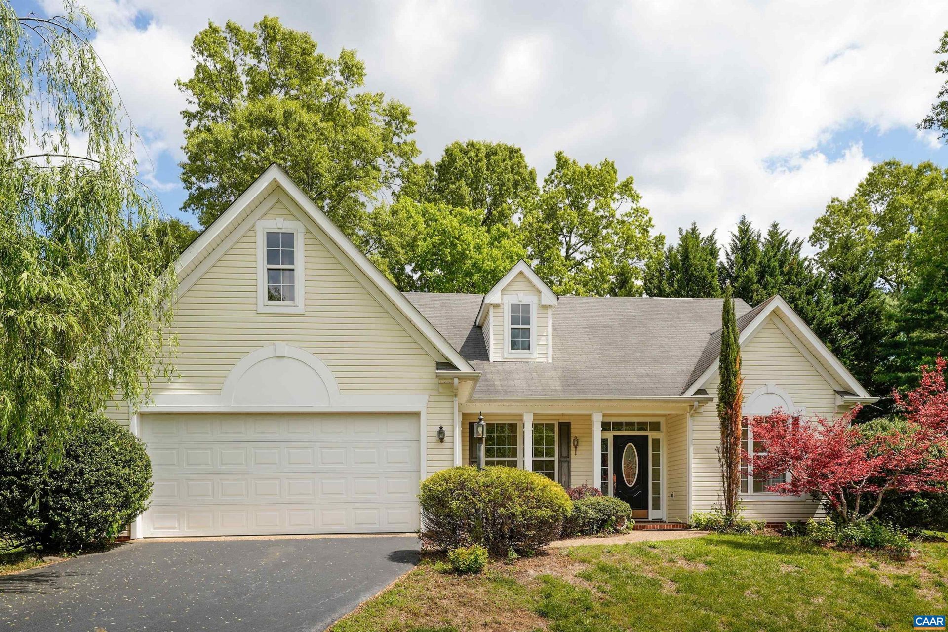 103 Running Fox Ln, Charlottesville, VA 22902 Main Photo