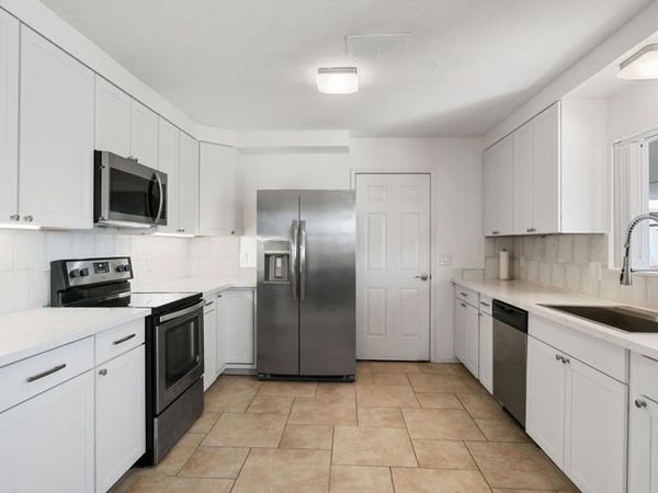 43255 Illinois Avenue, Palm Desert, CA 92211