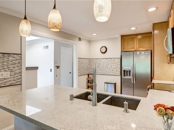 22131 Caminito Vino, Laguna Hills, CA 92653