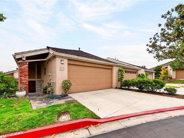 802 W Glenwood Circle, Fullerton, CA 92832