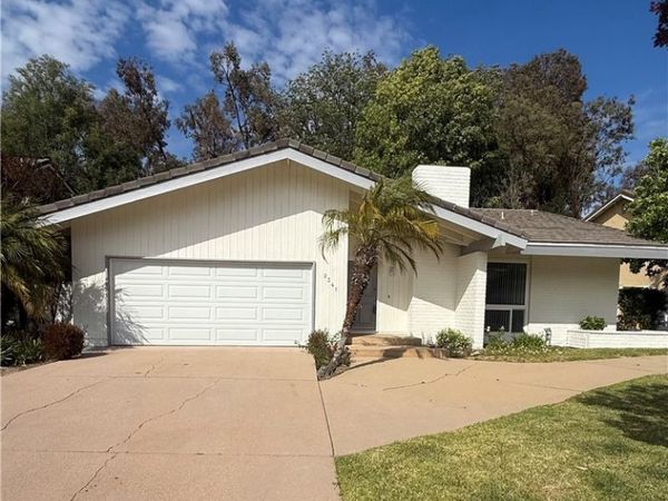 2341 Stormcroft Court, Westlake Village, CA 91361