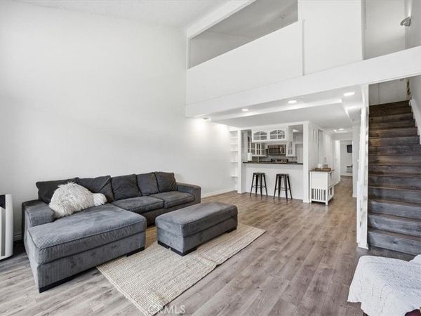 7890 E Spring Street, Unit 17-F, Long Beach, CA 90815