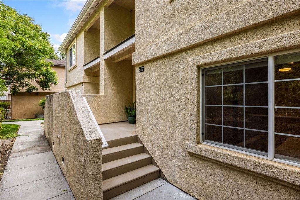 817 Marlbank Place, Paso Robles, CA 93446 Main Photo