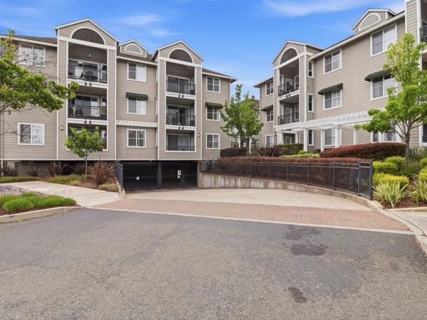 1982 W Bayshore Road, Unit 237, East Palo Alto, CA 94303