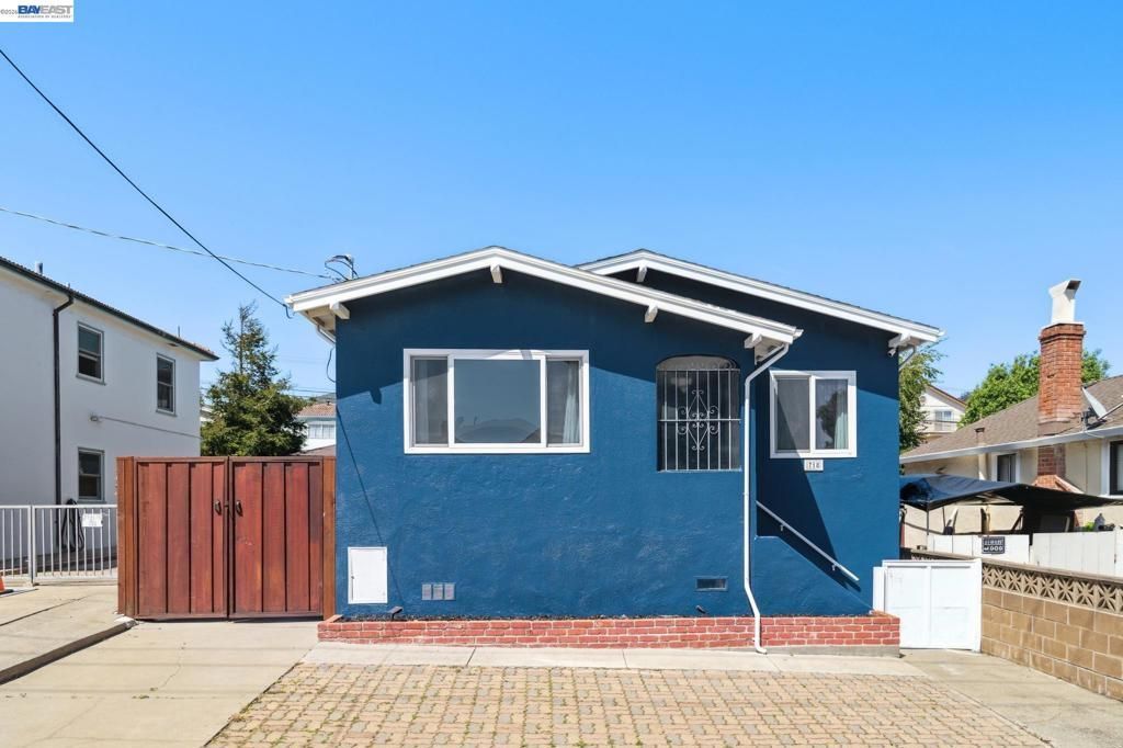 718 Baden Ave, South San Francisco, CA 94080 Main Photo