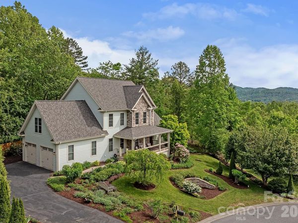 34 Carden Drive , Weaverville, NC 28787