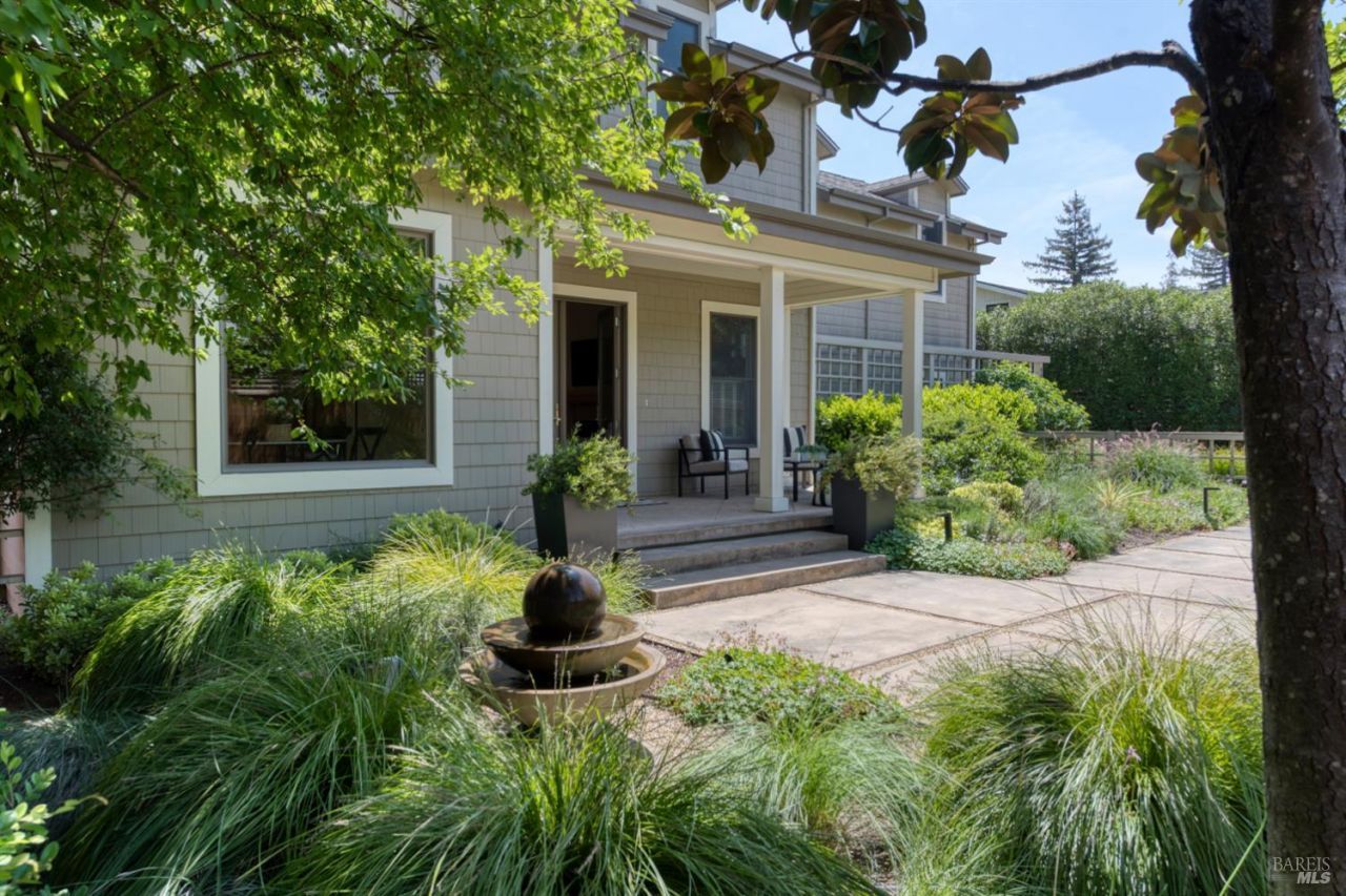 999 Pratt Avenue, Saint Helena, CA 94574 Main Photo