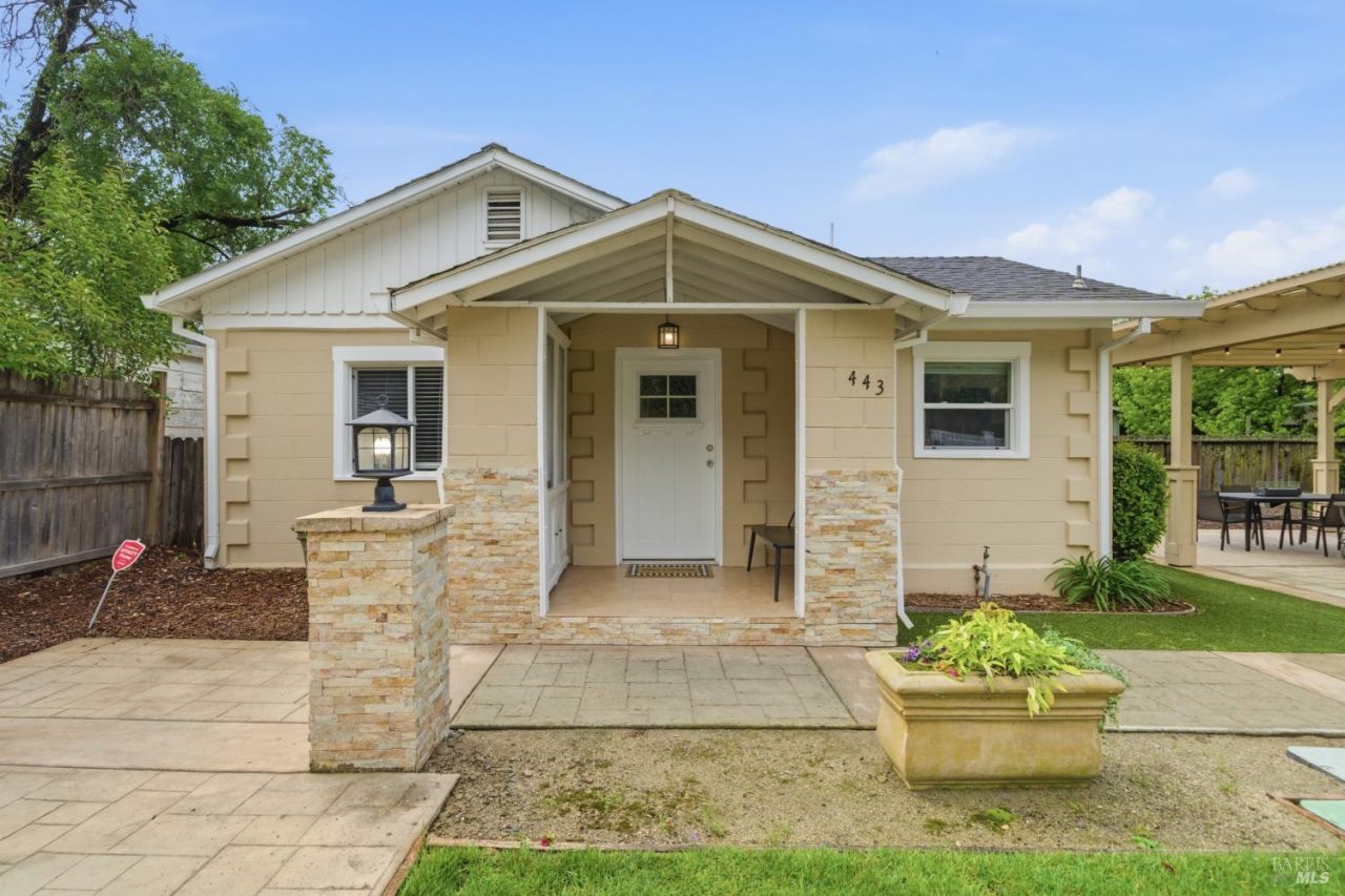 443 W Spain Street, Sonoma, CA 95476 Main Photo