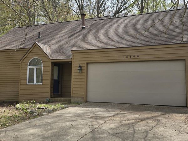 15460 Kelly Street, Spring Lake, MI 49456