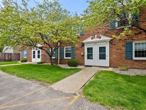 707 Garland Circle, Unit A, Kalamazoo, MI 49008