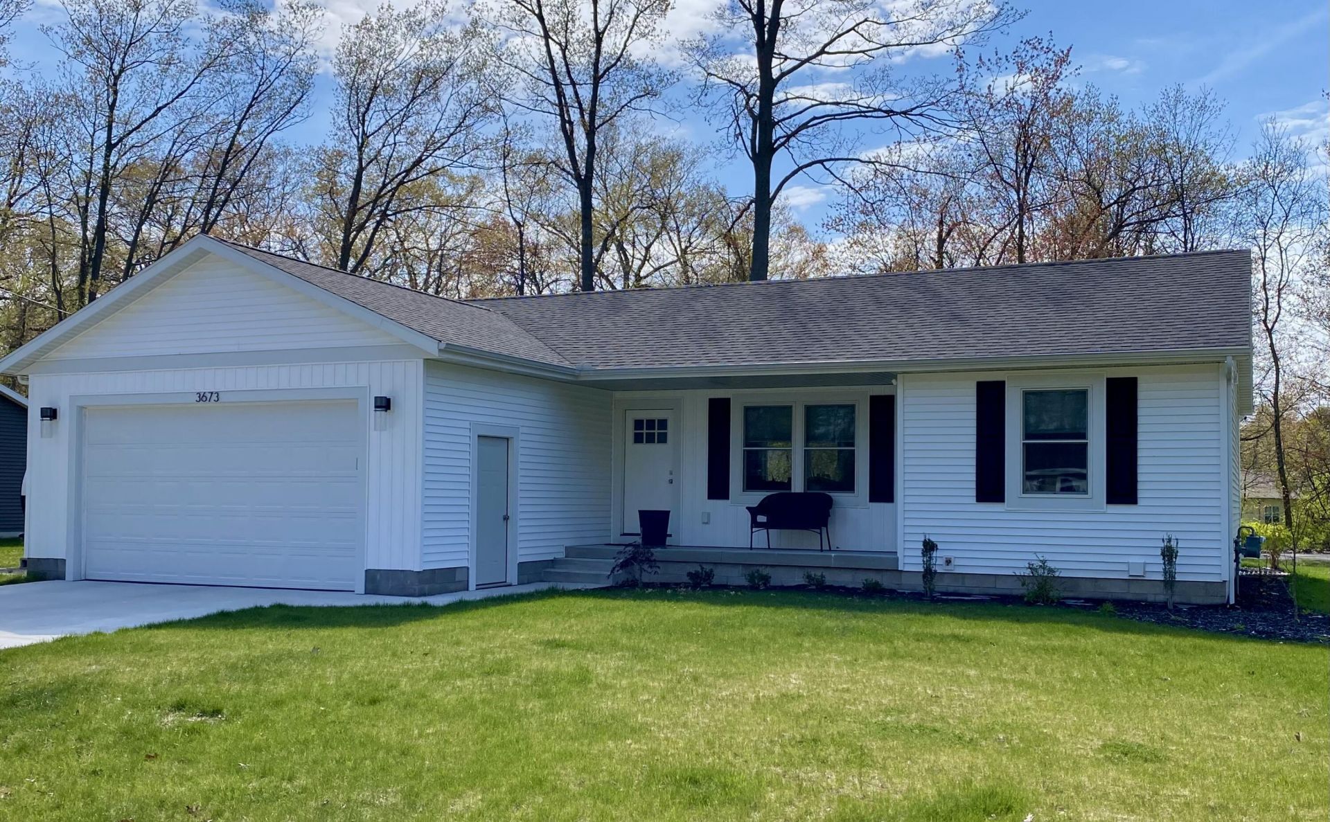 3673 Waalkes Street, Norton Shores, MI 49444 Main Photo