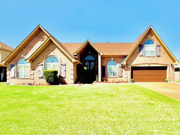 8360 PHILLIPSON WAY, Unicorp/Memphis, TN 38125