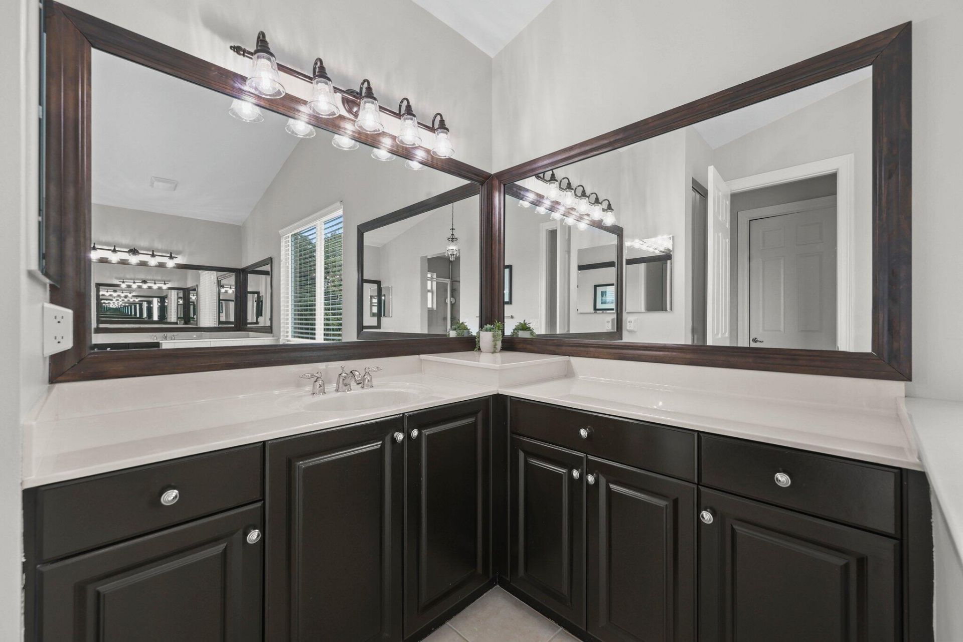 8578 Trailwinds Court, Boynton Beach, FL 33473 Photo