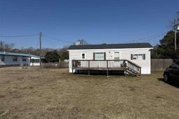1714 Candy Lane photo 4