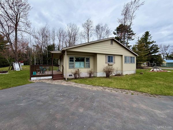 13926 Jurmu Road, Baraga Twp, MI 49908