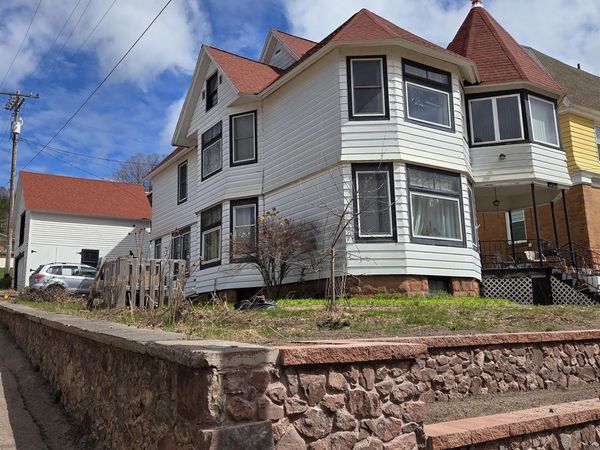 202 E Harris Street, Hancock, MI 49930