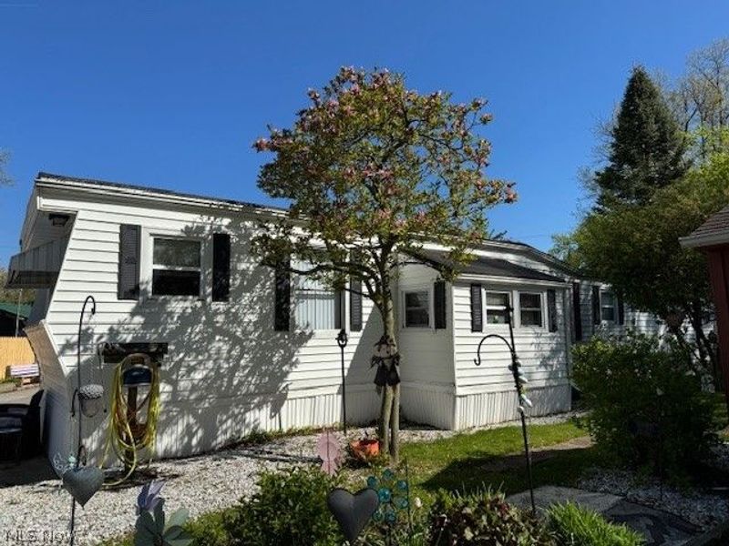1705 E 28 Street, Unit 42, Ashtabula, OH 44004 Photo 3