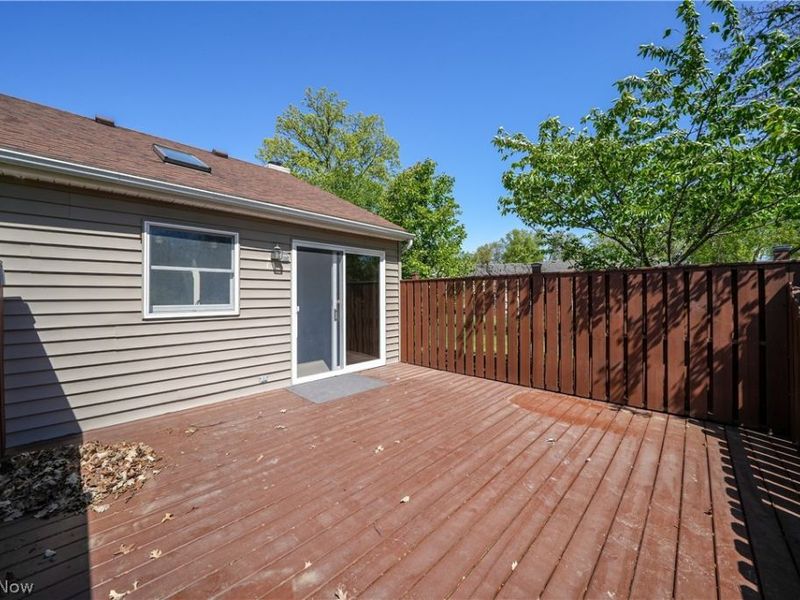 1807 Sandalwood Drive, Avon, OH 44011 Photo 20