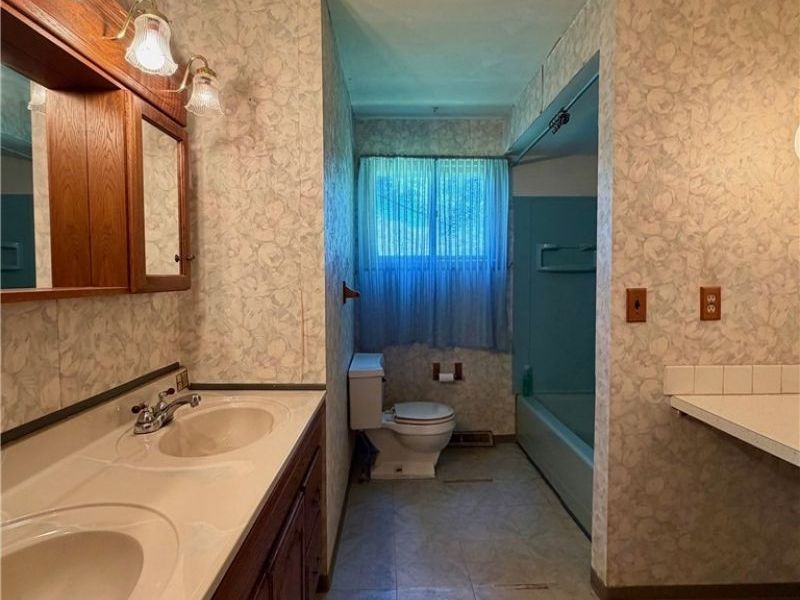 7499 Harding Street, Mentor, OH 44060 Photo 23