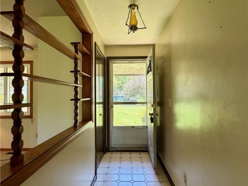 7499 Harding Street, Mentor, OH 44060 Photo 4