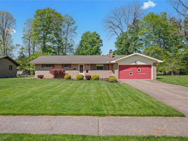 5108 Evergreen Drive , North Olmsted, OH 44070