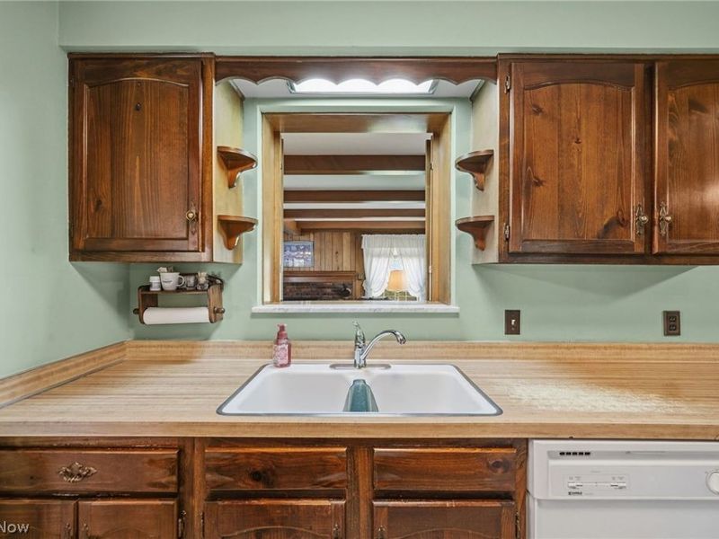 5108 Evergreen Drive, North Olmsted, OH 44070 Photo 15