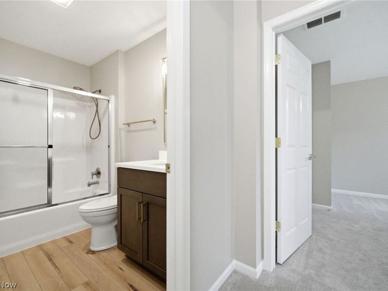 2708 Shakespeare Lane, Unit 2708, Avon, OH 44011 Photo 21