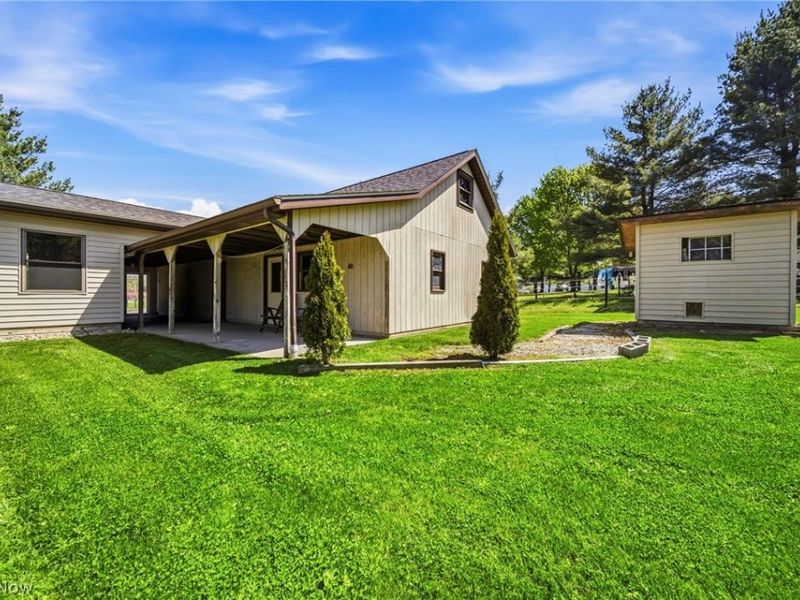 16715 Nauvoo Road, Middlefield, OH 44062 Photo 29