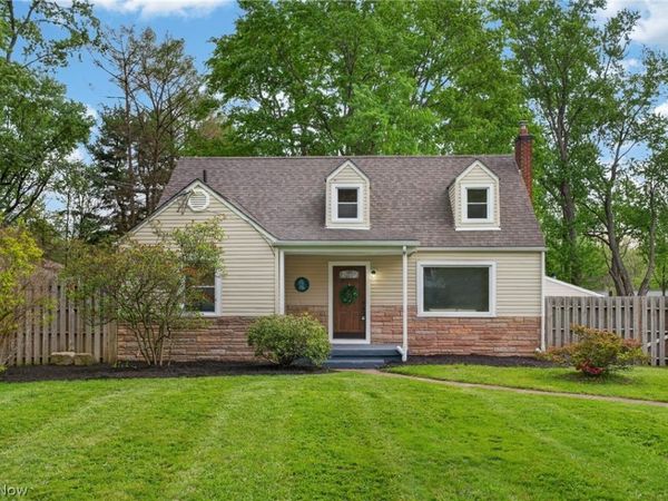 1865 Knight Road , Akron, OH 44306