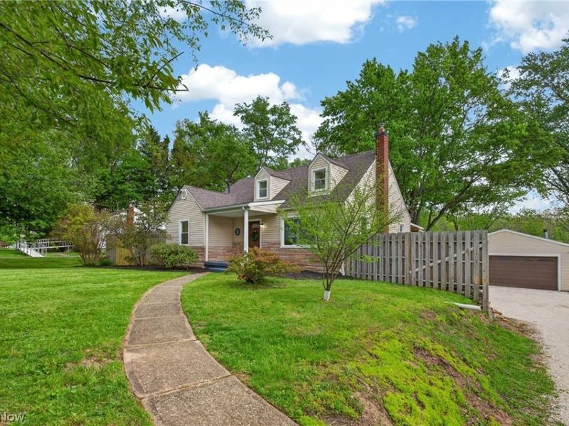 1865 Knight Road, Akron, OH 44306 Photo 2