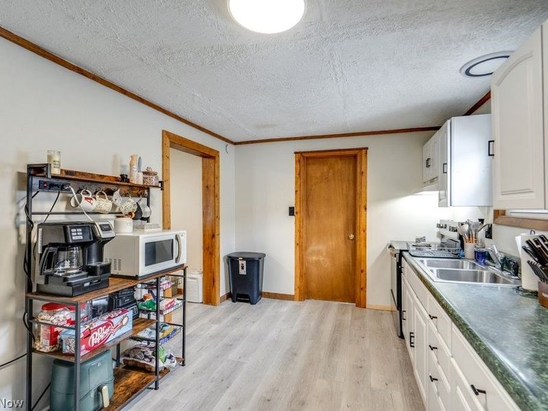 133 Market Street, Waynesburg, OH 44688 Photo 10