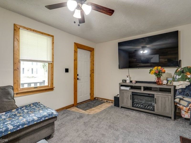 133 Market Street, Waynesburg, OH 44688 Photo 7