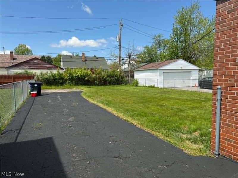 4076 E 187th Street, Cleveland, OH 44122 Photo 24