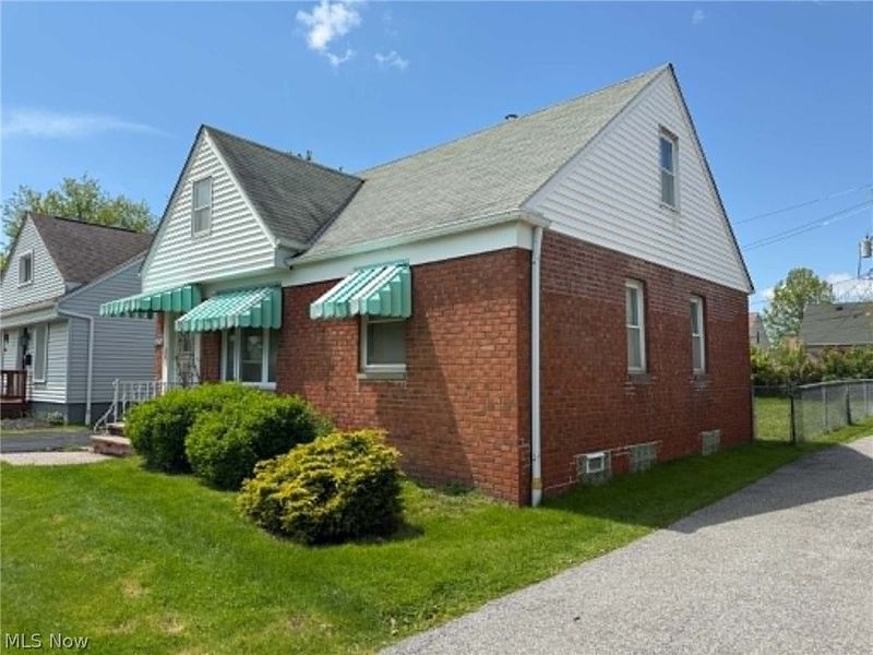 4076 E 187th Street, Cleveland, OH 44122 Photo 4