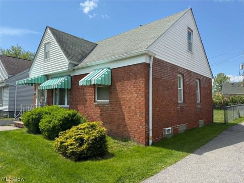 4076 E 187th Street, Cleveland, OH 44122 Photo 6