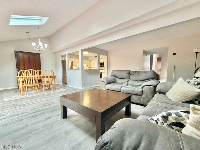 717 Village Club Road, Sagamore Hills, OH 44067 Photo 5