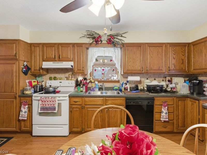 412 Kentucky Avenue, Lorain, OH 44052 Photo 17