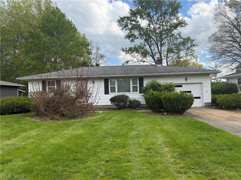 4617 Crabwood Drive, Youngstown, OH 44515 Photo 1