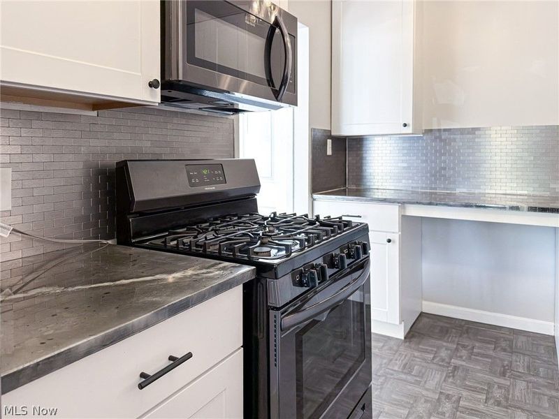 12900 Lake Avenue, Unit 111, Lakewood, OH 44107 Photo 13