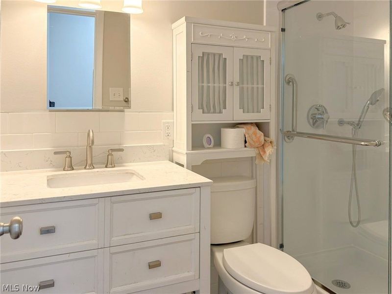 12900 Lake Avenue, Unit 111, Lakewood, OH 44107 Photo 14