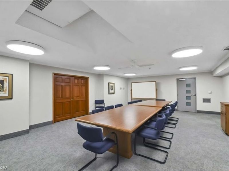 12900 Lake Avenue, Unit 111, Lakewood, OH 44107 Photo 28