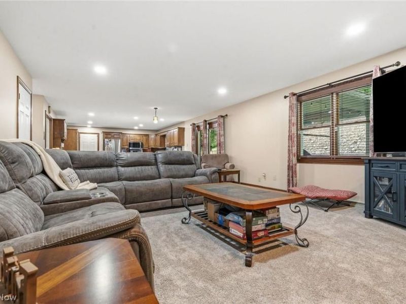 1368 Terrace Road NW, New Philadelphia, OH 44663 Photo 13