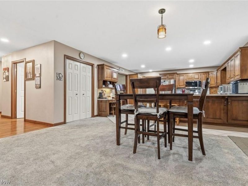 1368 Terrace Road NW, New Philadelphia, OH 44663 Photo 14