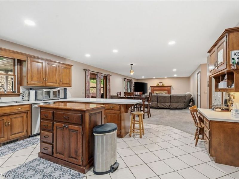 1368 Terrace Road NW, New Philadelphia, OH 44663 Photo 17