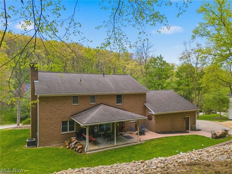1368 Terrace Road NW, New Philadelphia, OH 44663 Photo 4